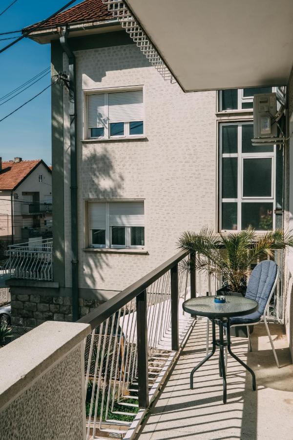 Smart Hostel Belgrade Exterior photo